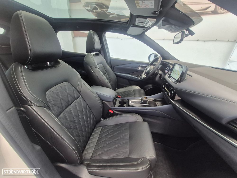 Nissan Qashqai 1.3 DIG-T Tekna Premium DCT - 32