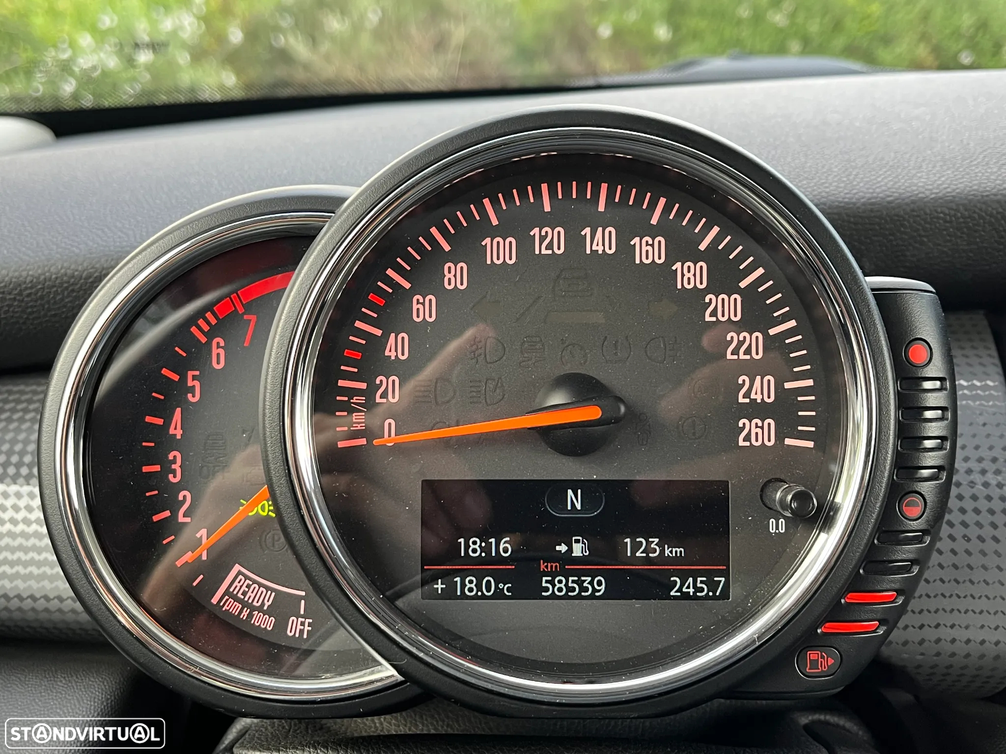 MINI 3 Portas One - 7
