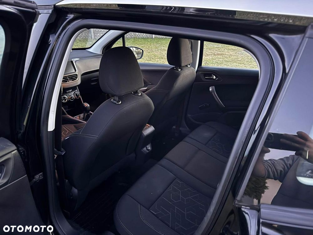 Peugeot 2008 PureTech 82 Active - 10