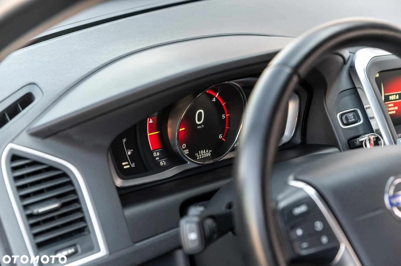 Volvo XC 60 - 33
