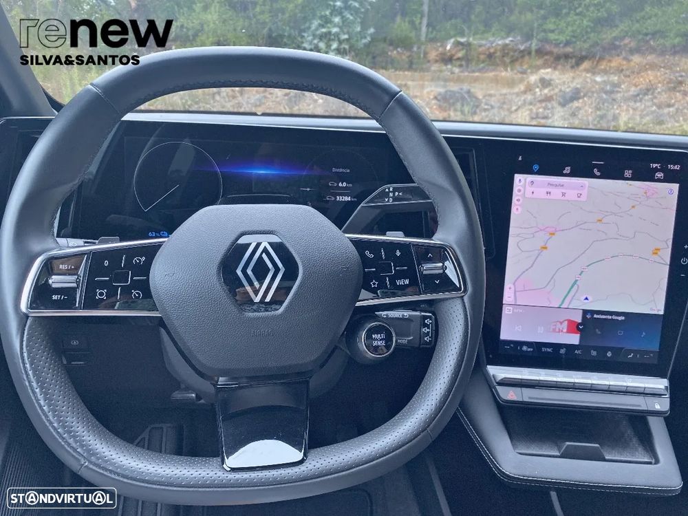Renault Mégane E-Tech - 12