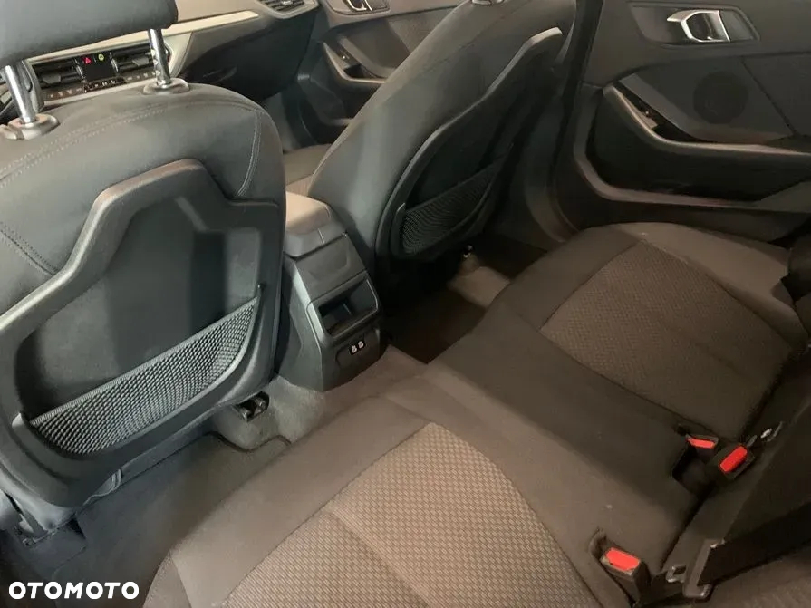 BMW Seria 1 118i Advantage - 19