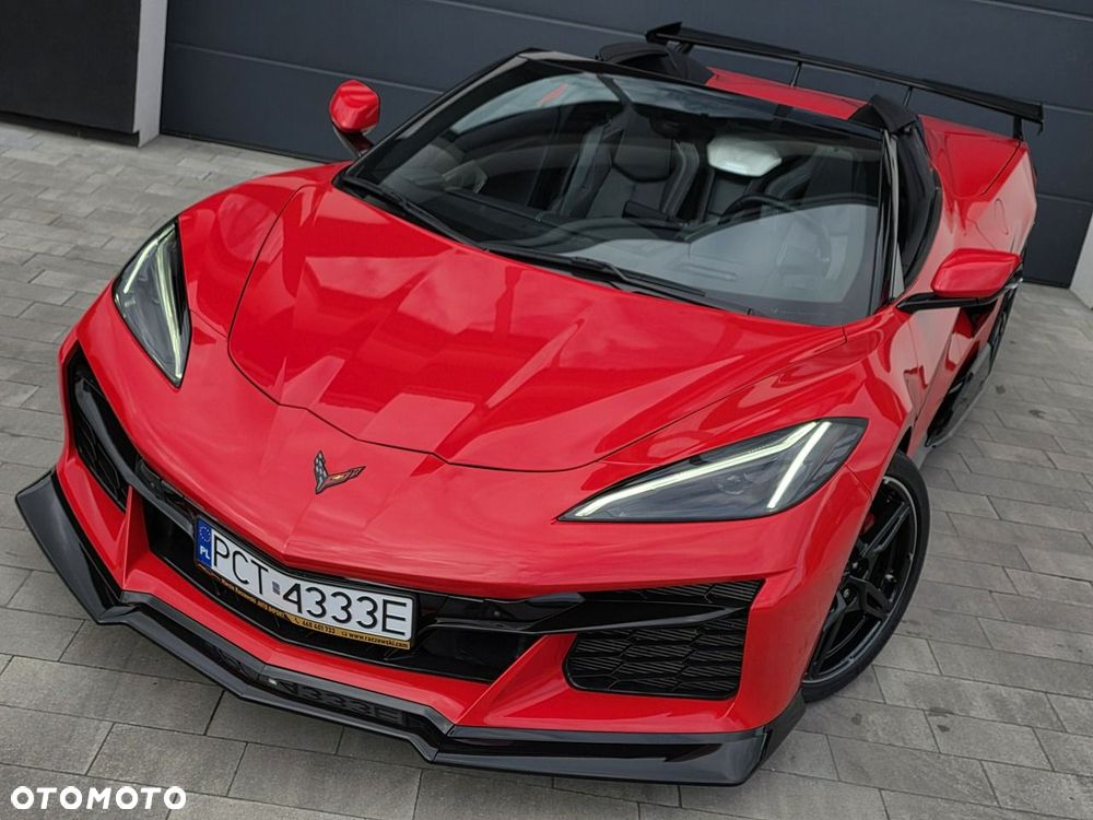 Chevrolet Corvette - 28