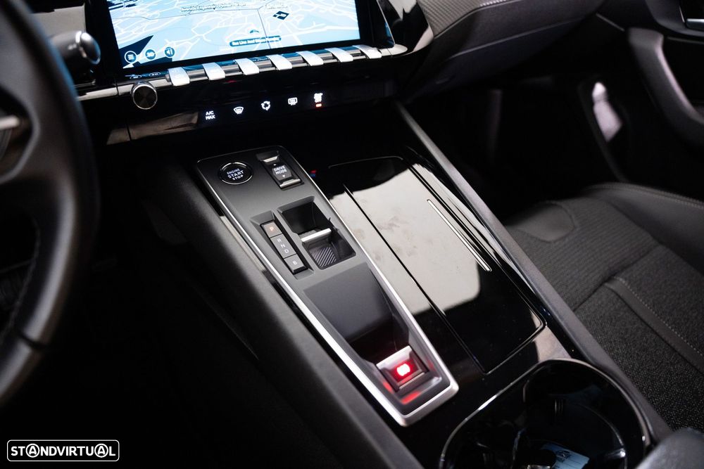 Peugeot 508 SW 1.6 Hybrid Allure e-EAT8 - 17