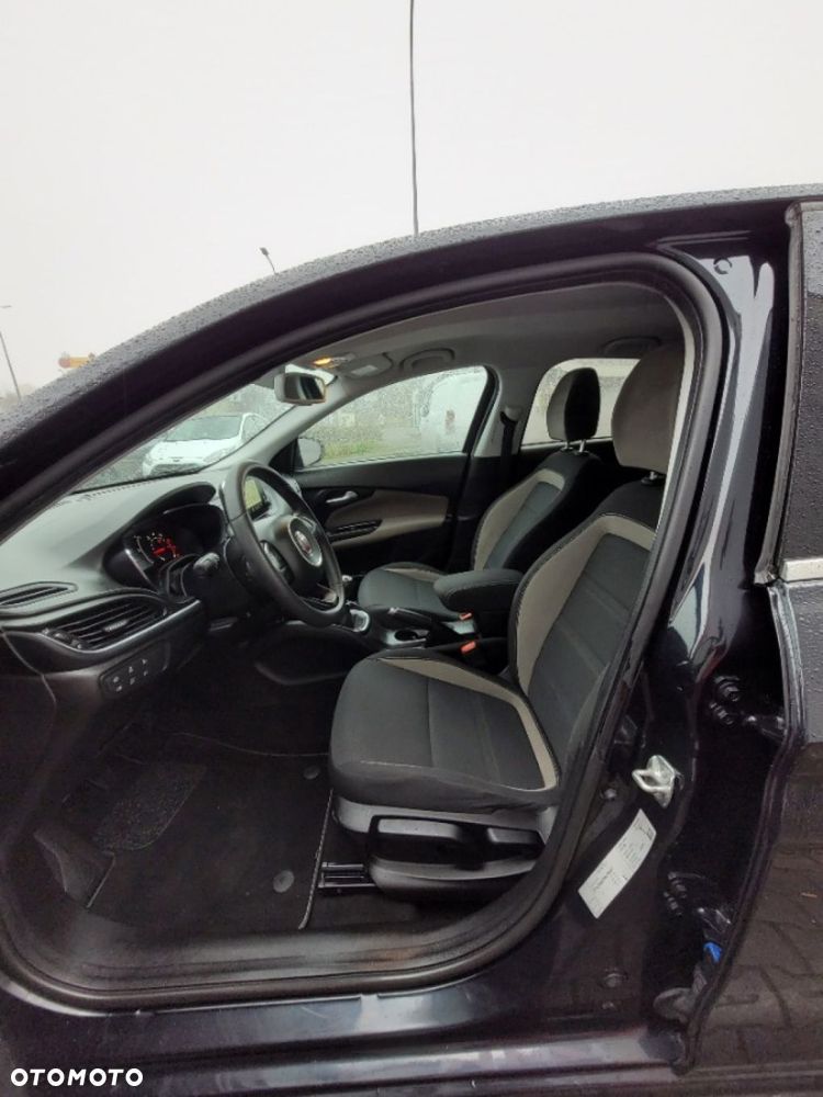 Fiat Tipo 1.4 T-Jet 16v S-Design - 13