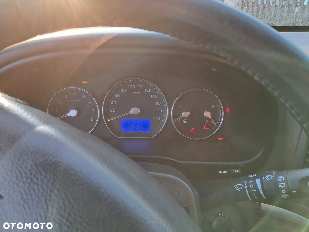 Hyundai Santa Fe - 9
