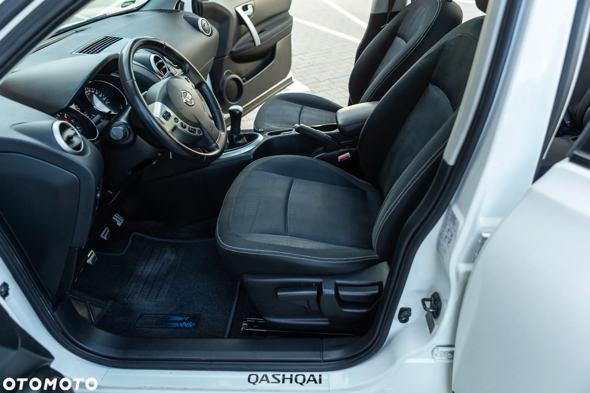 Nissan Qashqai 1.6 Tekna - 26
