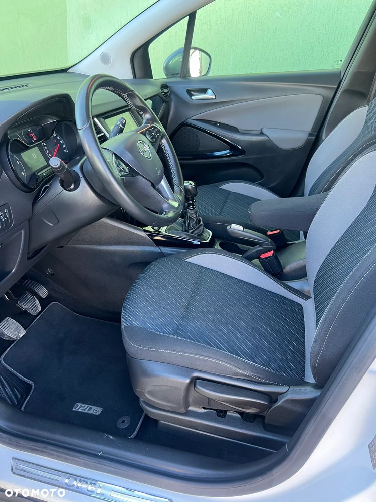 Opel Crossland X - 10