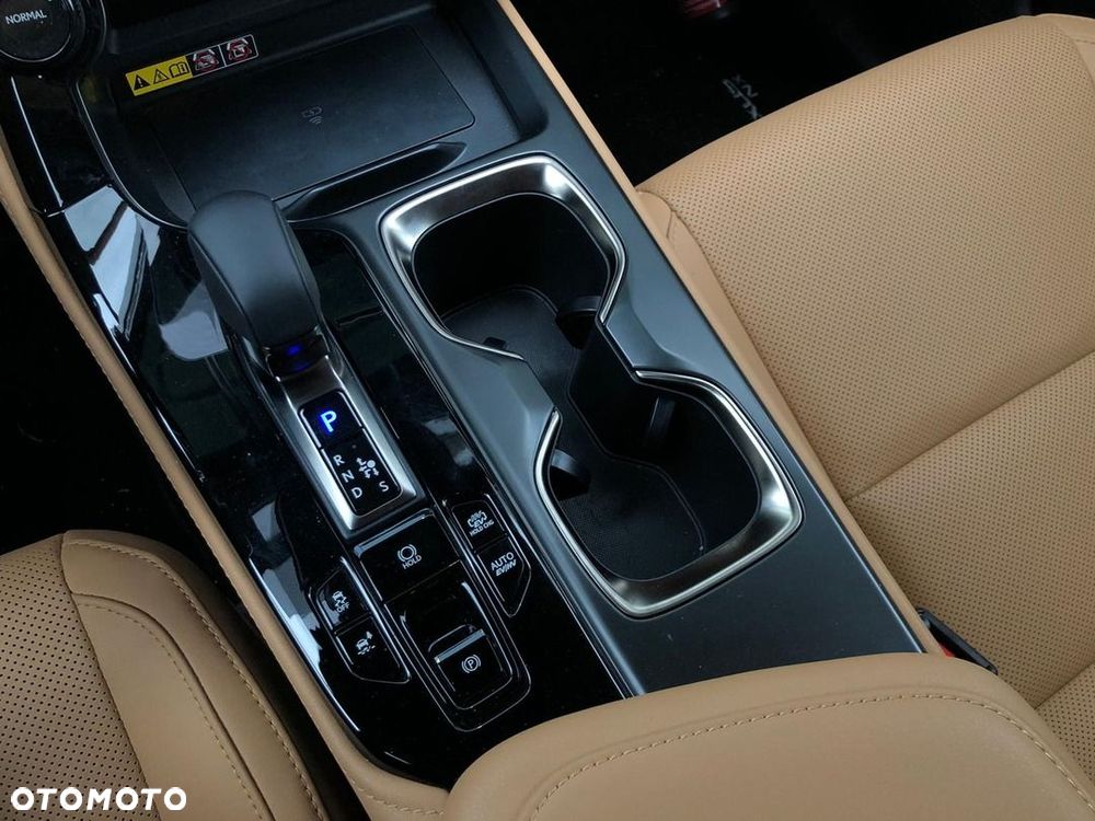 Lexus NX - 29