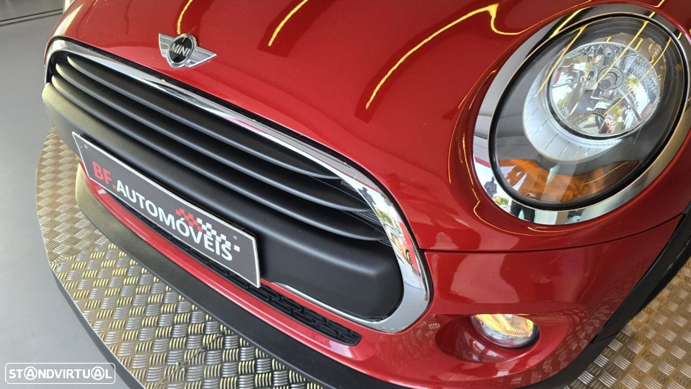 MINI 3 Portas One - 24
