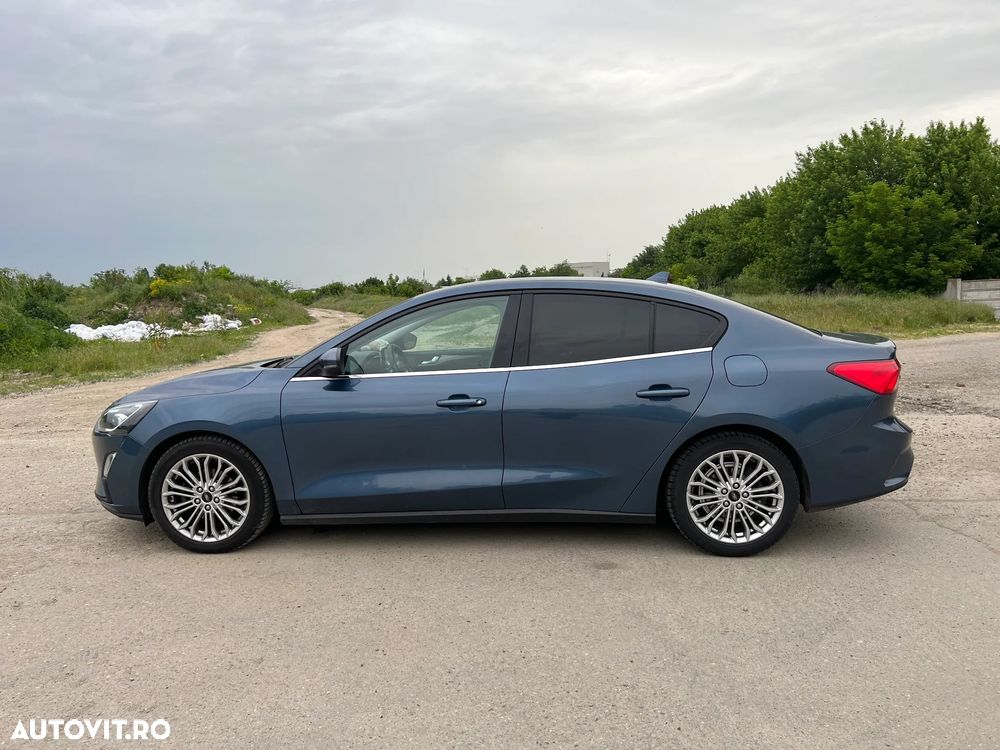 Ford Focus 1.5 EcoBlue Titanium Business - 2