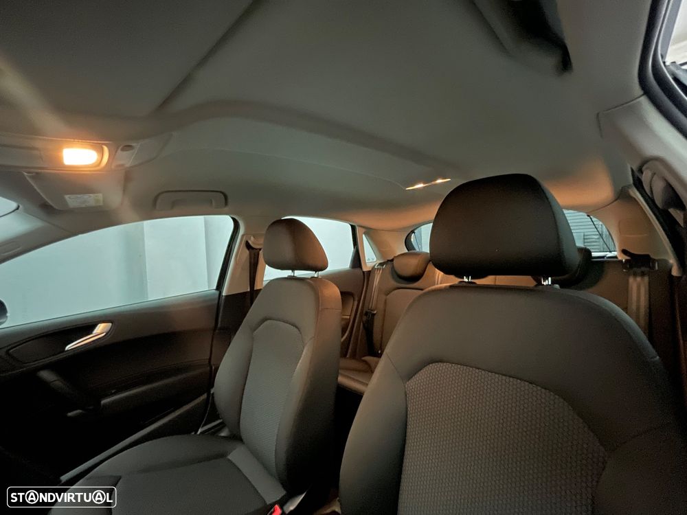 Audi A1 Sportback 1.0 TFSI ultra - 5