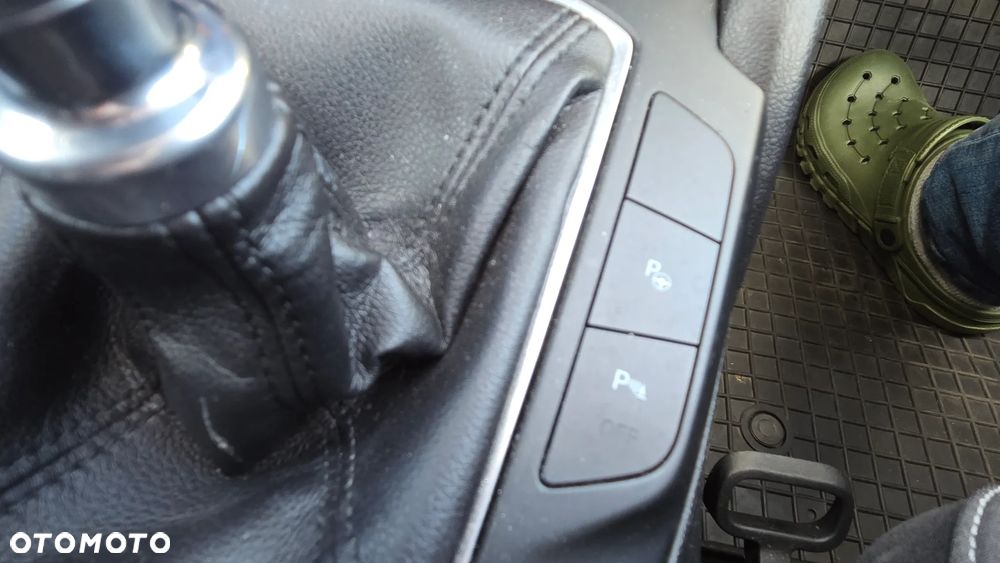 Ford Focus 1.5 EcoBlue STart-Stopp-System TITANIUM - 19