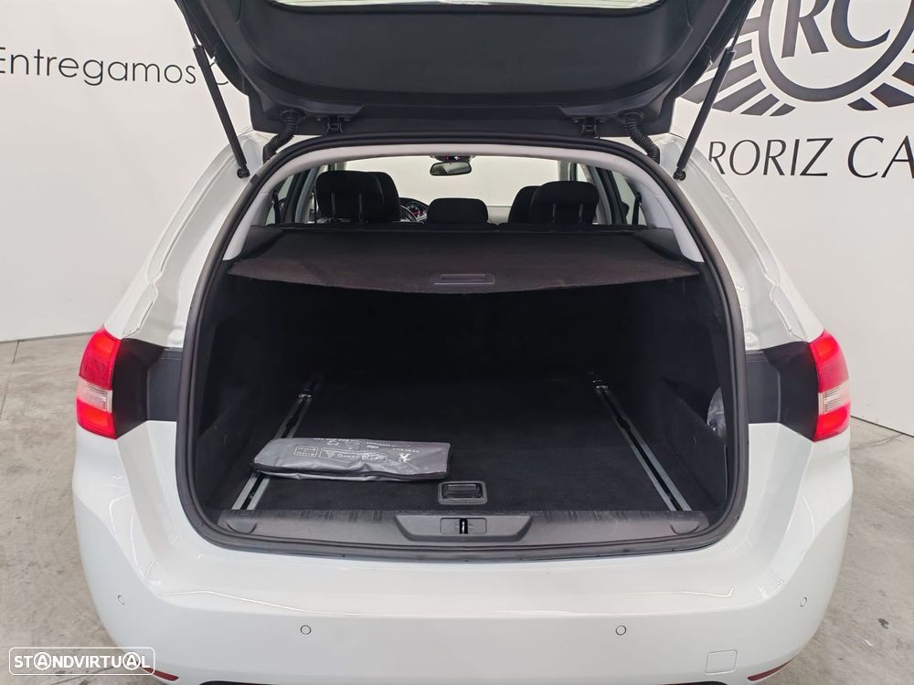 Peugeot 308 SW 1.5 BlueHDi Active - 15