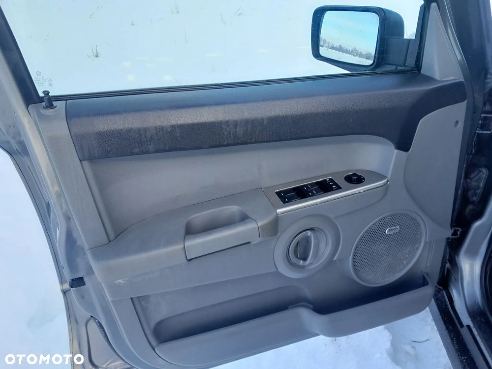 Jeep Commander 3.0 CRD Limited - 13