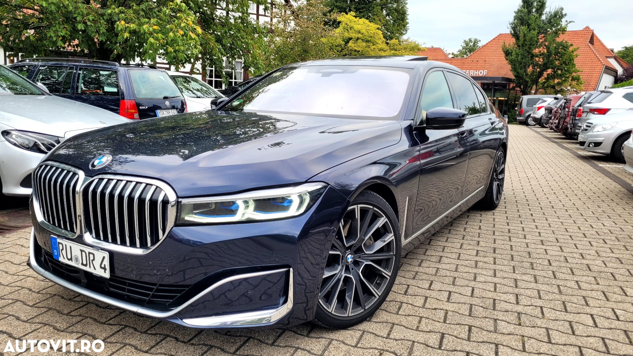 BMW Seria 7 740Ld xDrive - 19