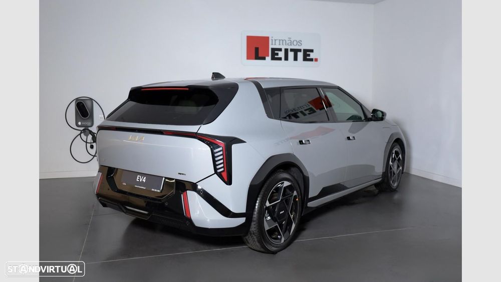Kia EV4 81.4 kWh GT-Line - 23