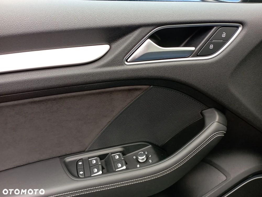 Audi S3 Limousine - 23