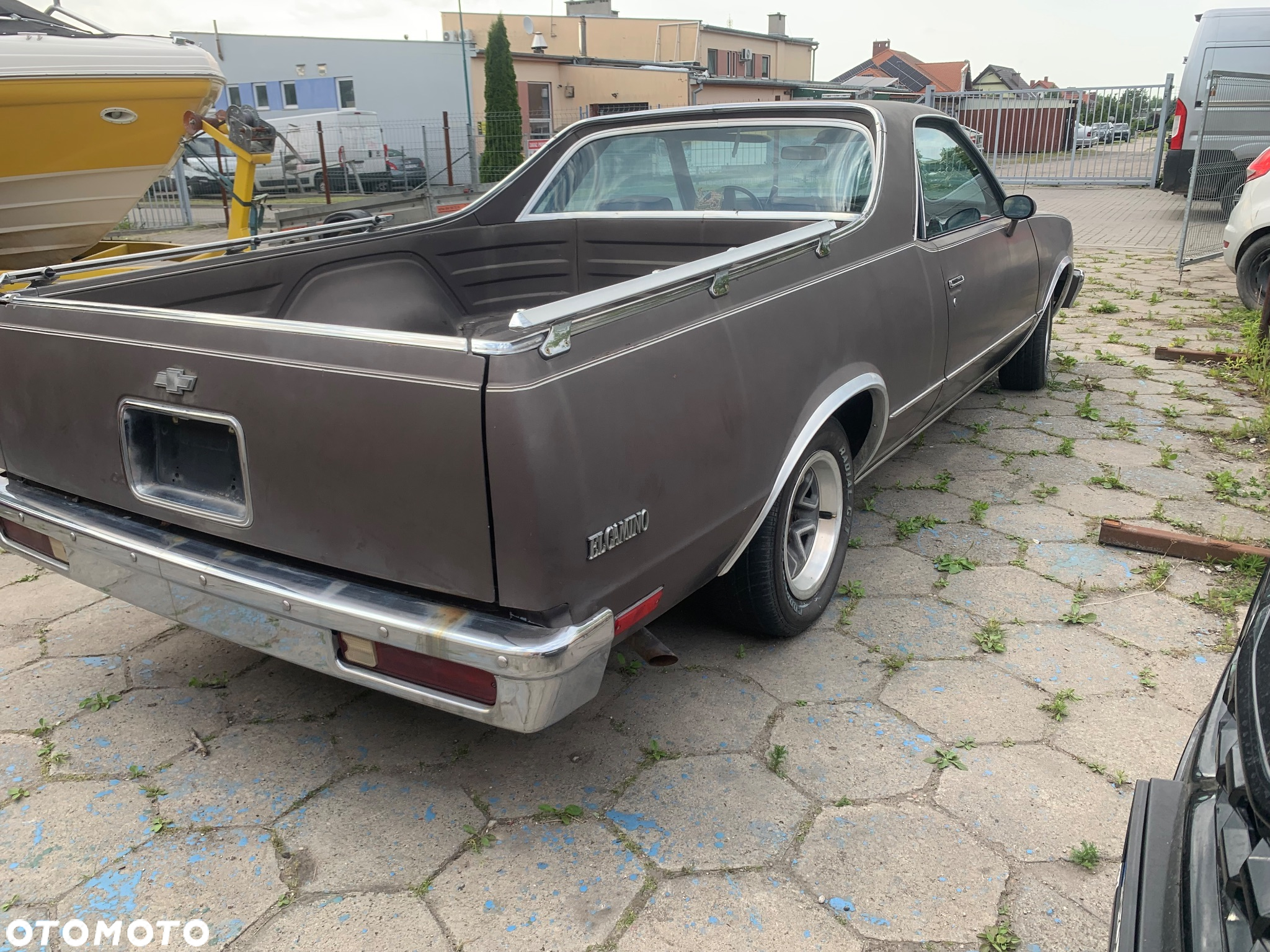 Chevrolet El Camino - 12
