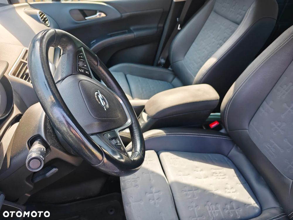 Opel Meriva 1.4 T Cosmo - 18