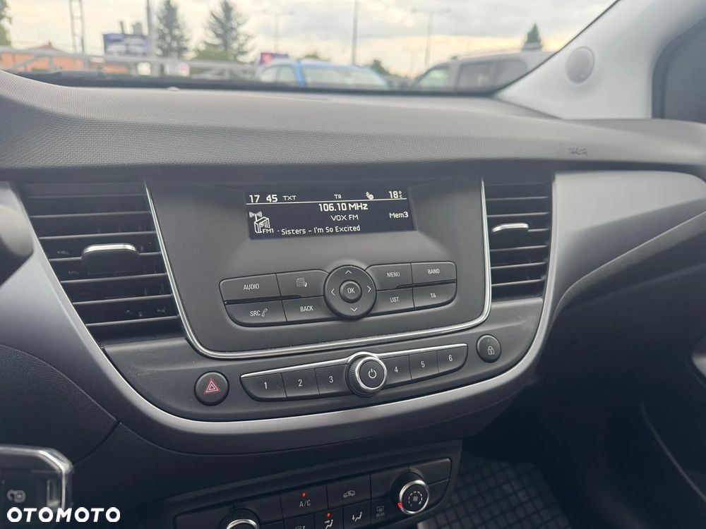Opel Crossland X - 14