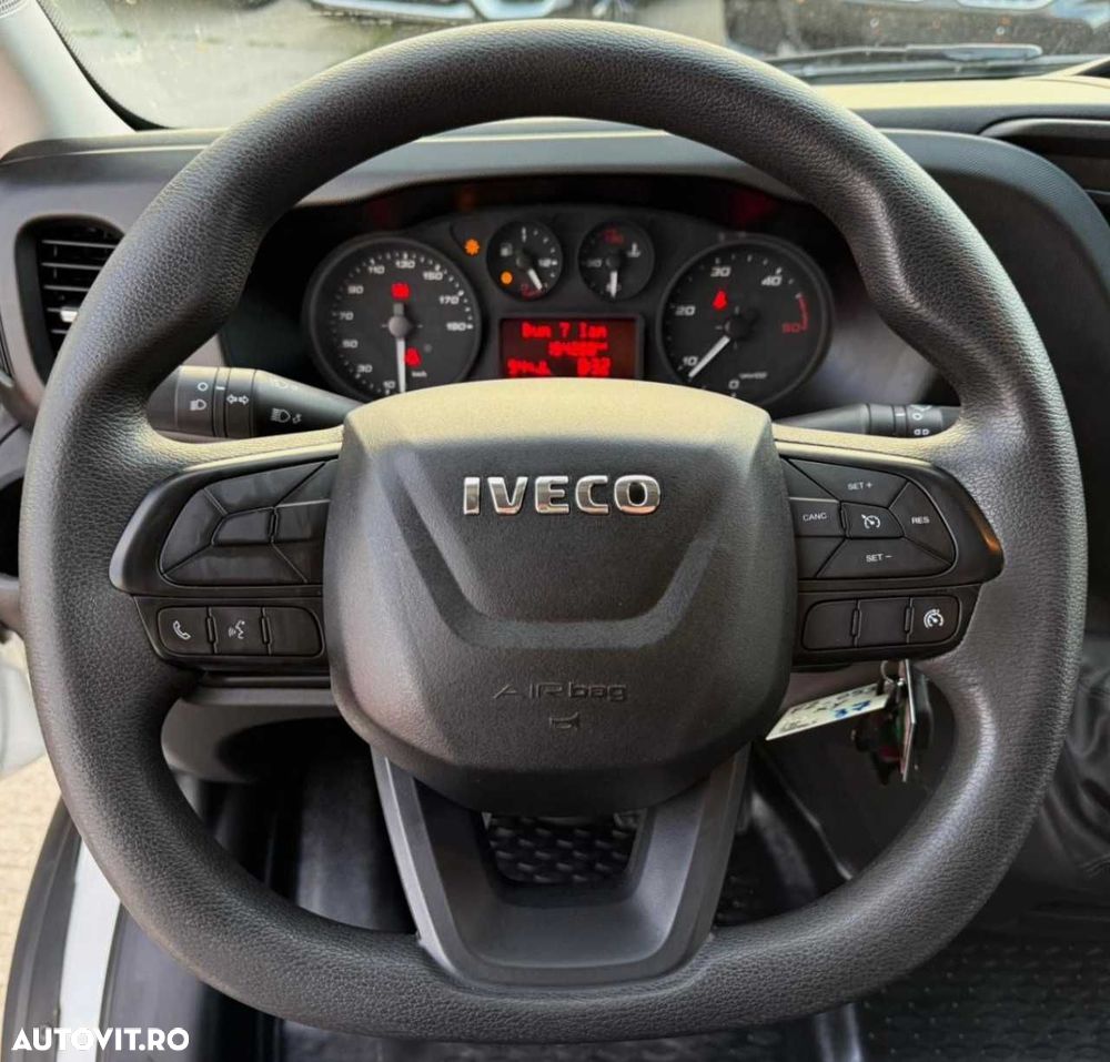 Iveco DAILY CU LIFT HIDRAULIC SI PUNTE DUBLA SPATE - 20