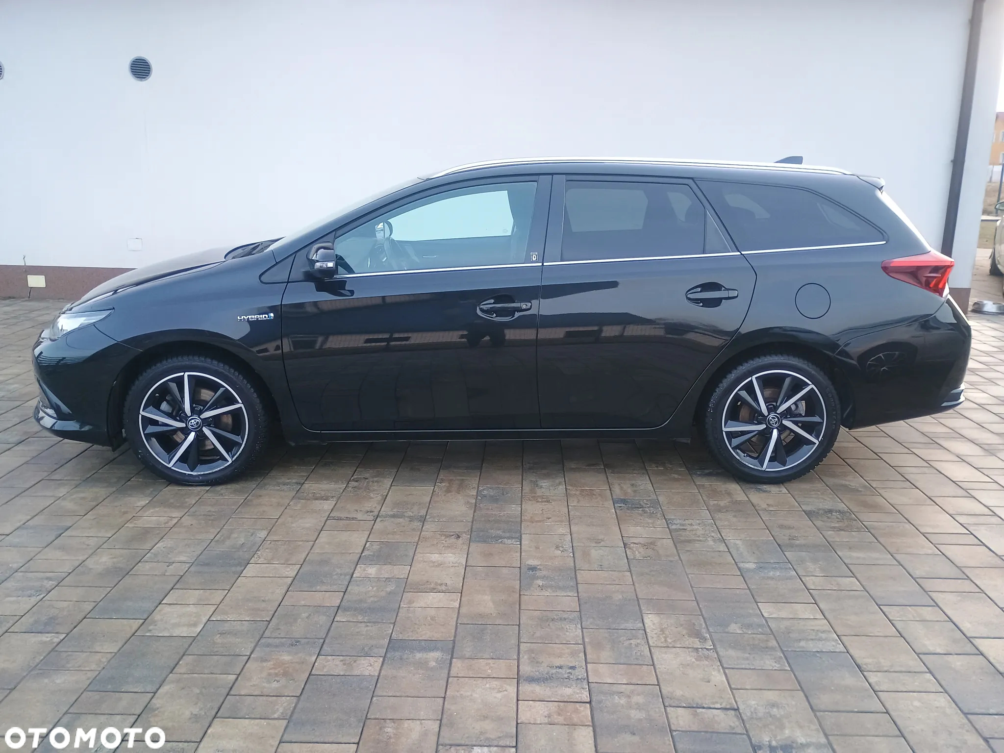 Toyota Auris 1.8 VVT-i Hybrid Automatik Executive - 3