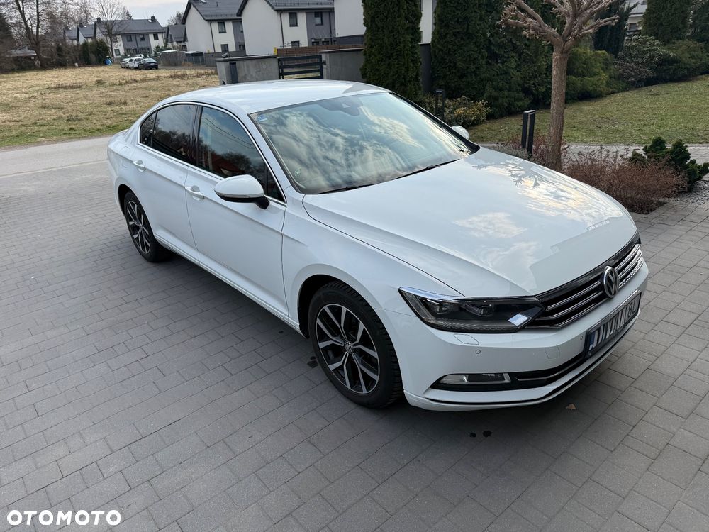Volkswagen Passat - 3