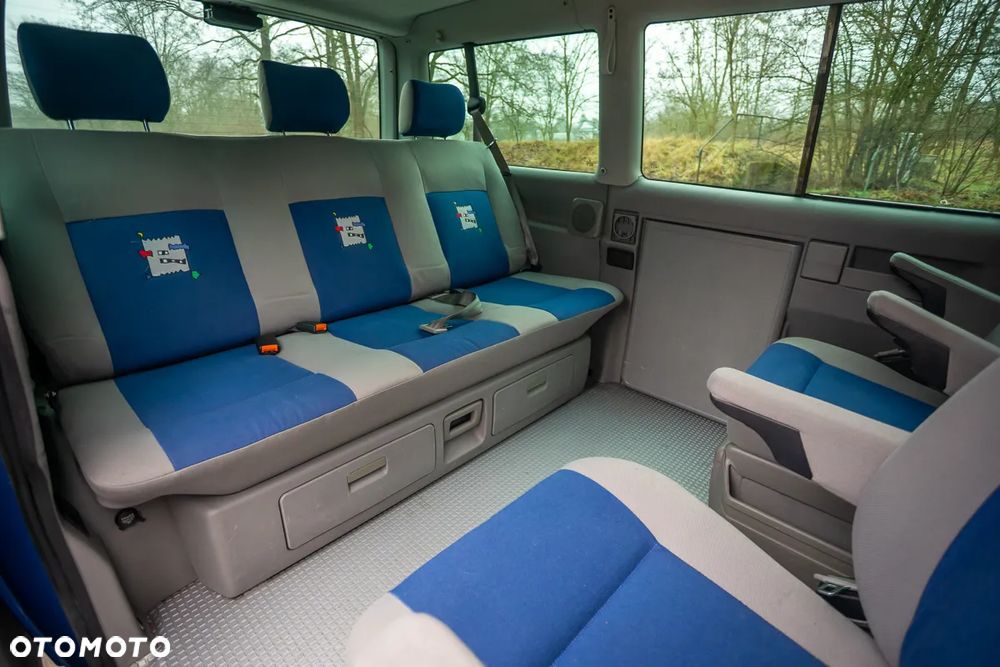 Volkswagen Multivan ver-2-0-tdi-highline-dsg - 17