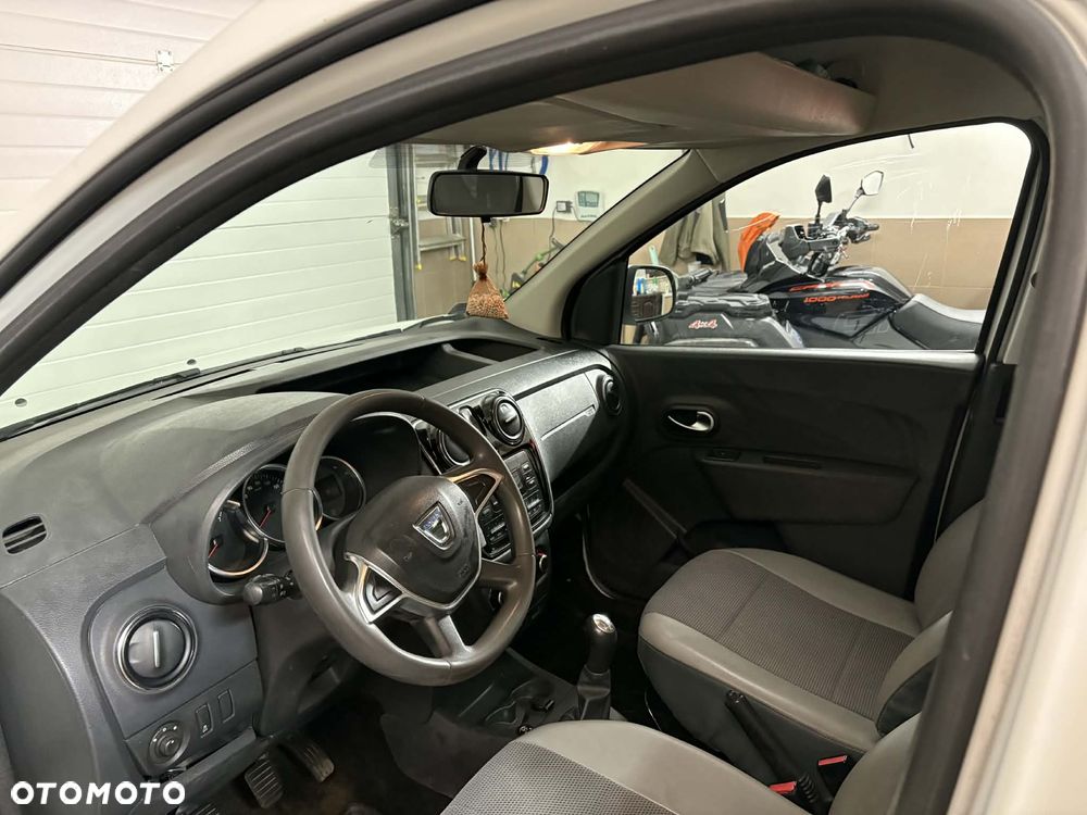 Dacia Dokker 1.6 SCe Laureate - 11