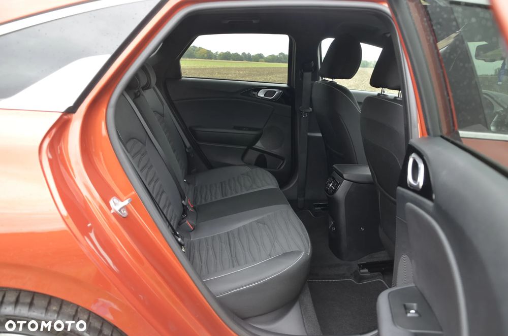 Kia ProCeed 1.5 T-GDI DCT7 OPF GT LINE - 35