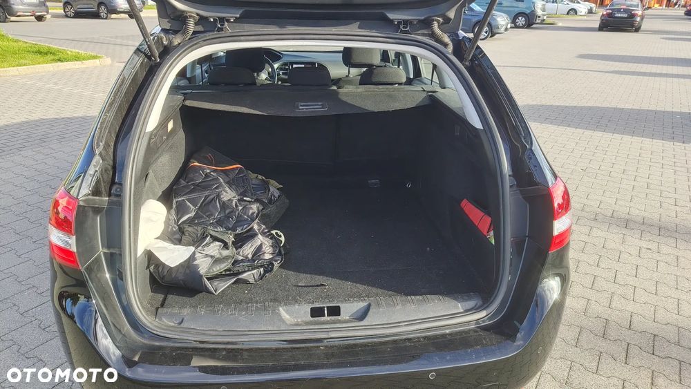 Peugeot 308 - 17