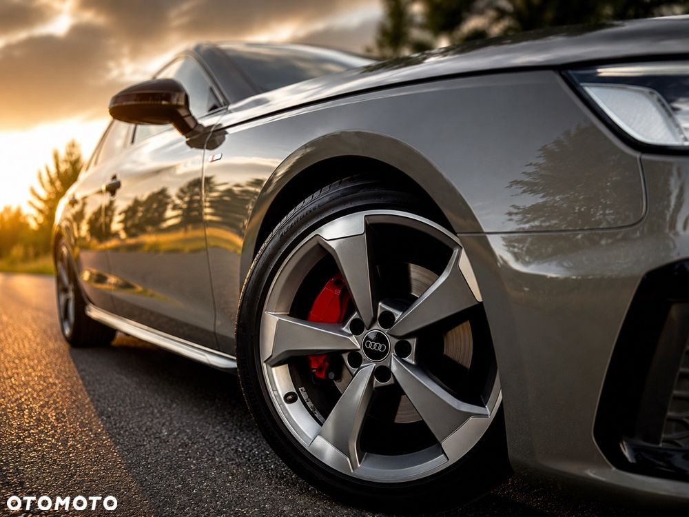 Audi A4 Limousine 45 TFSI mHEV Quattro Black Edition S tronic - 7