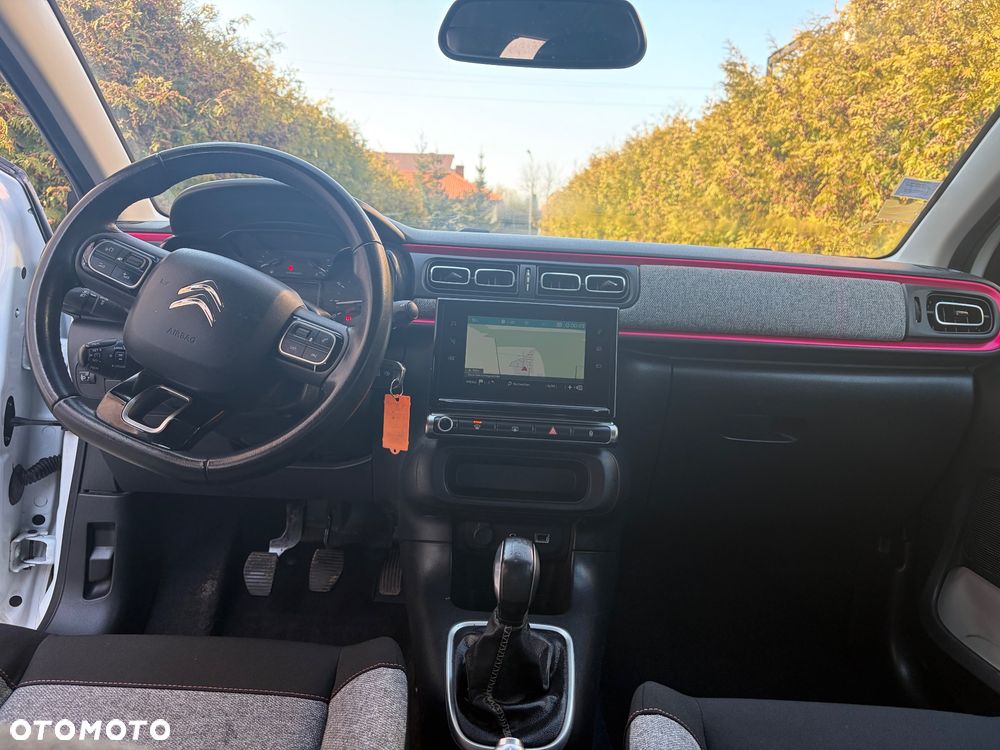 Citroën C3 Pure Tech 82 ELLE - 19