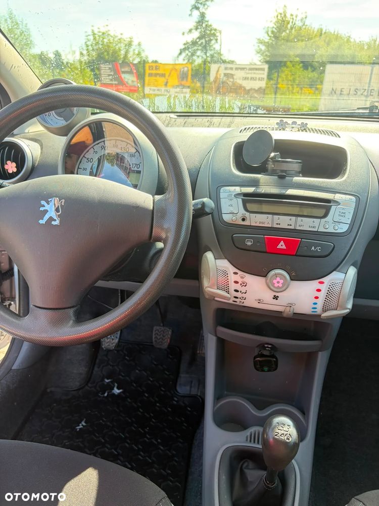 Peugeot 107 - 4