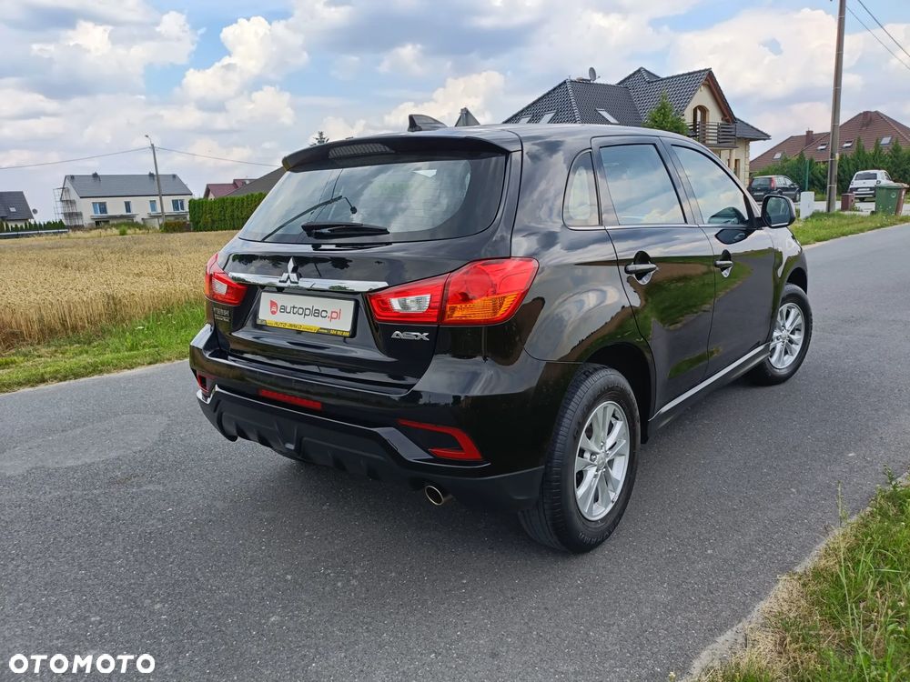 Mitsubishi ASX - 3