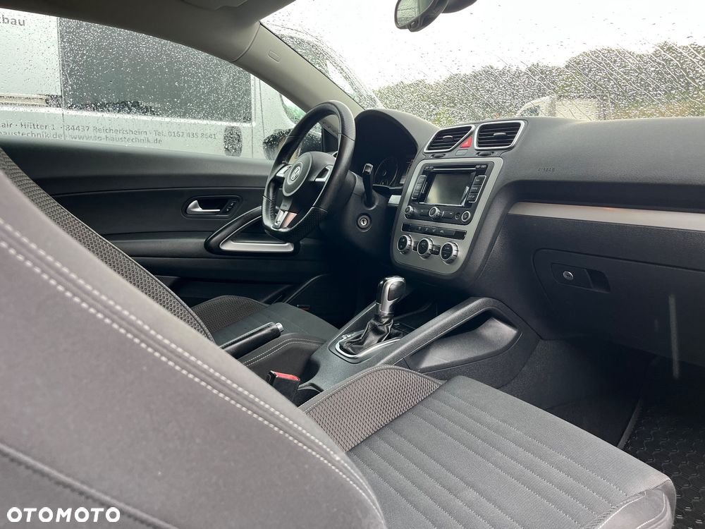 Volkswagen Scirocco 2.0 TDI DSG - 6