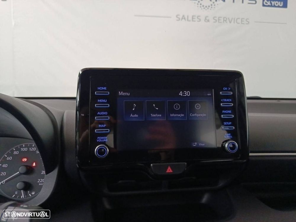 Toyota Yaris 1.5 HDF Comfort - 21