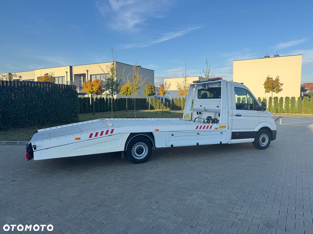 Volkswagen Crafter - 2