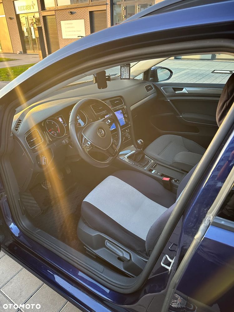 Volkswagen Golf 1.6 TDI BMT Comfortline - 4