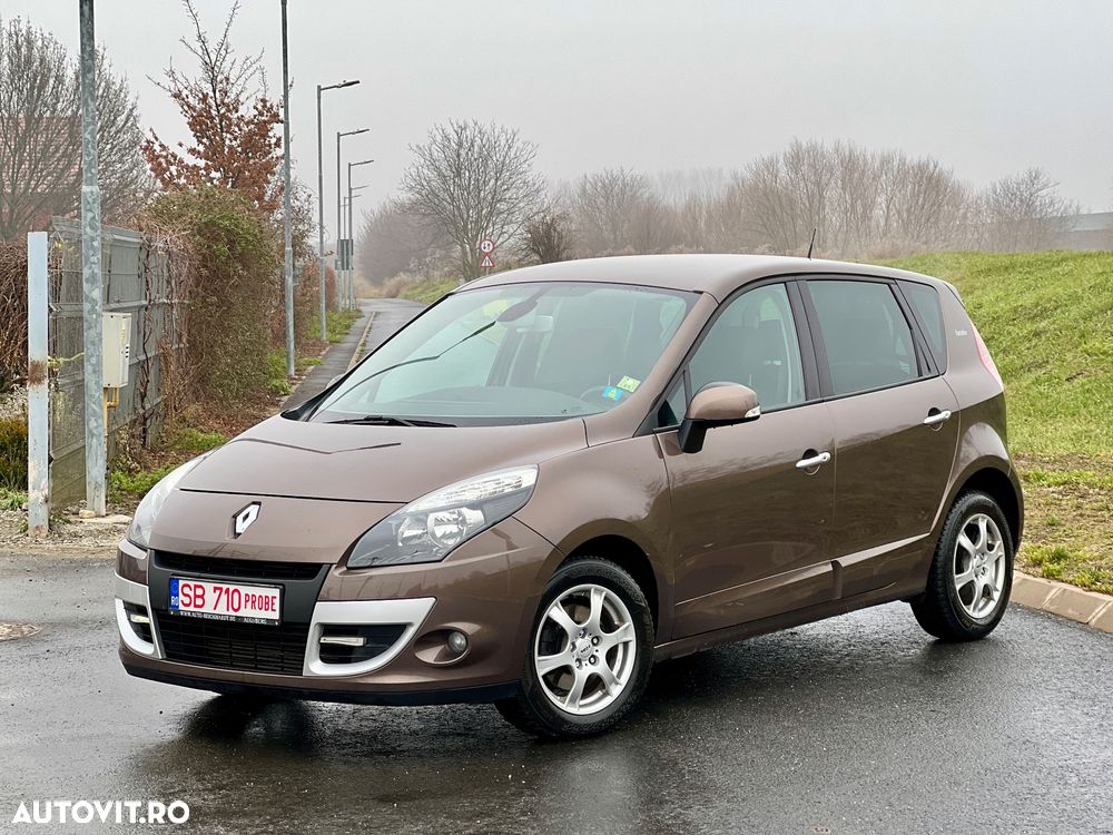 Renault Scenic TCe 130 Dynamique - 1