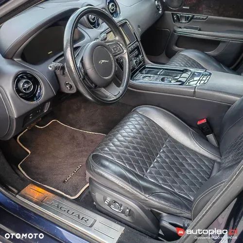 Jaguar XJ 3.0 D V6 Premium Luxury - 3