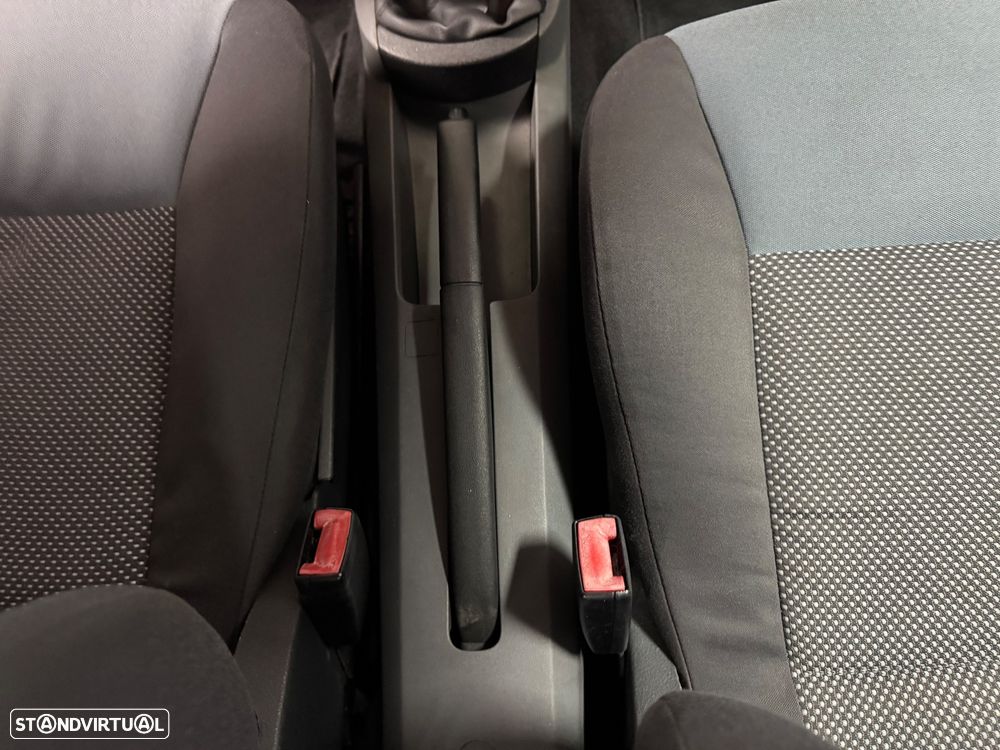 SEAT Cordoba 1.4 TDI Stylance - 25