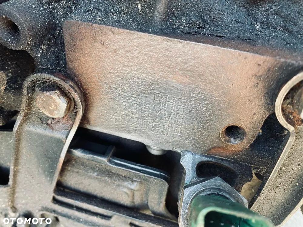 SILNIK GOLY SŁUPEK CITROEN C5 II 2.0 HDI RHR - 5