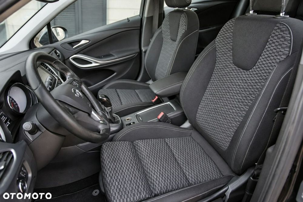 Opel Astra - 19