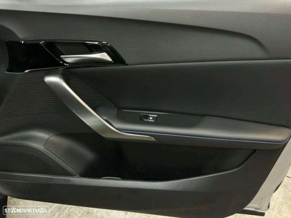 MG MG4 64 kWh Luxury - 18