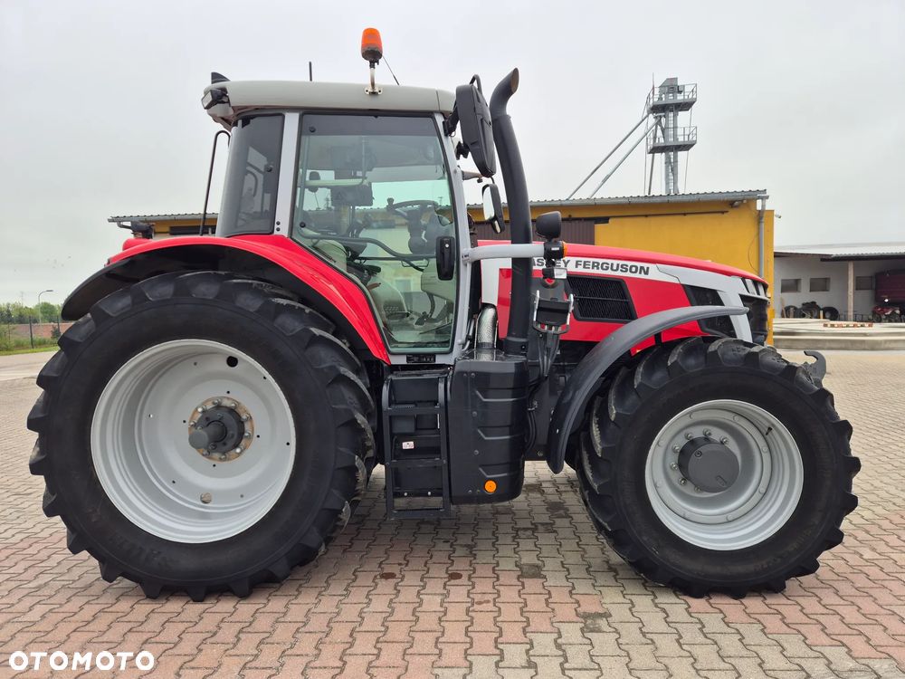 Massey Ferguson 7S.210 - 6