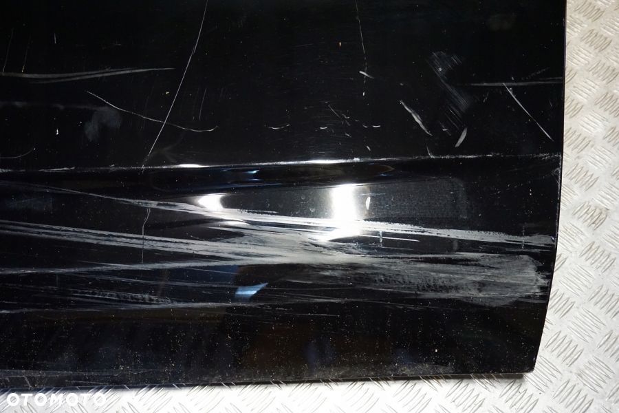 GMC CHEVROLET YUKON TAHOE 2021 - 2023 Drzwi Tył Lewe Tylne USA - 12