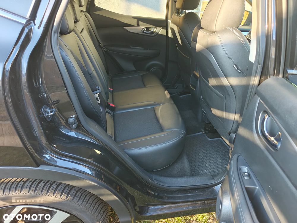 Nissan Qashqai 1.6 DIG-T Tekna - 19