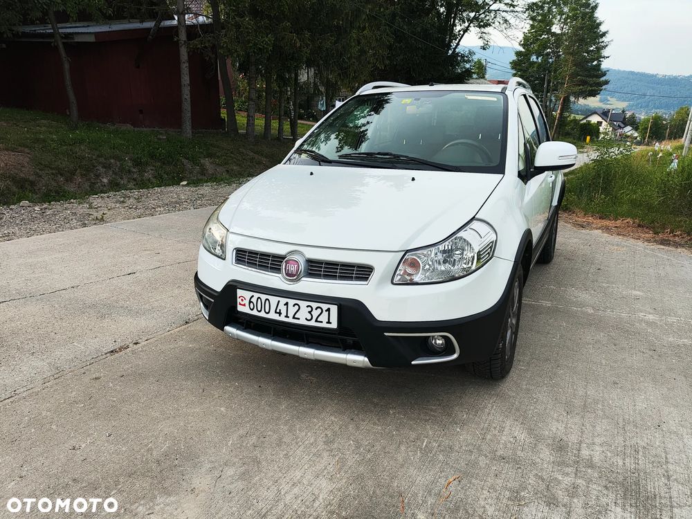 Fiat Sedici 1.6 16V 4x4 Luxury - 2